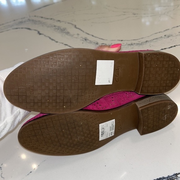 Clarks Ultimate Comfort Collection “Trish Calla” Pink Suede Loafers Safe… - Picture 9 of 13